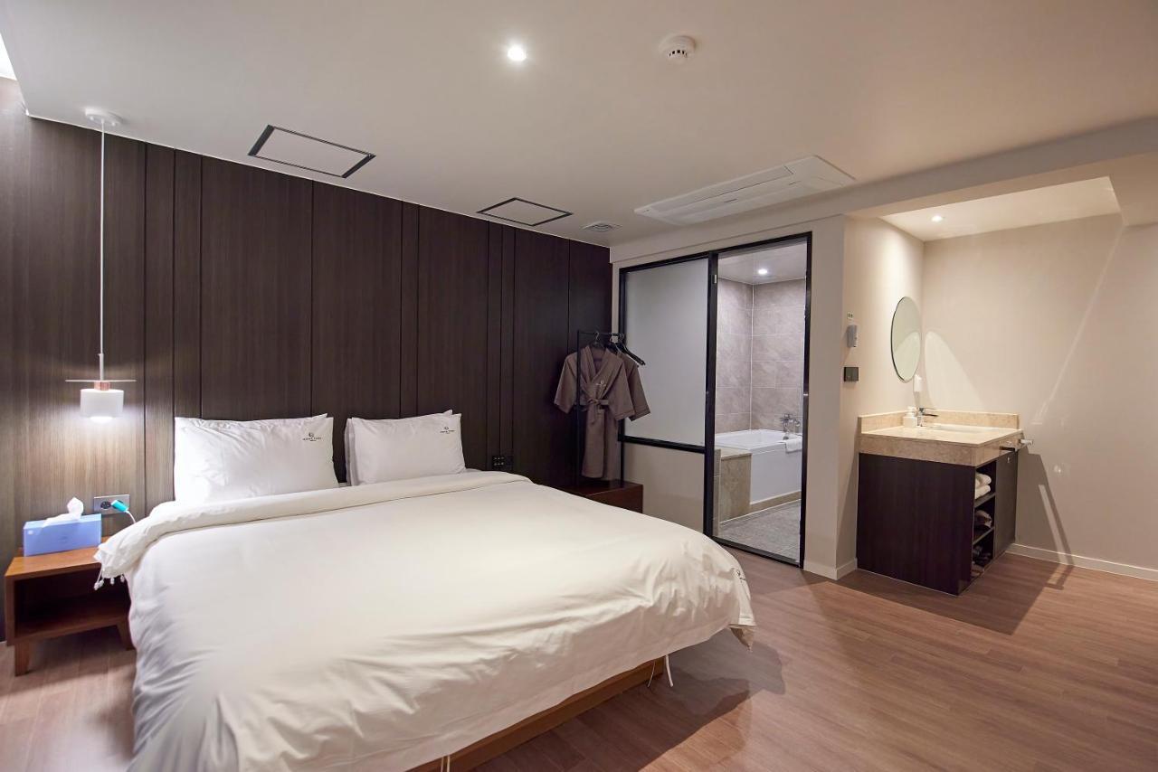 Bonathree Hotel Busan Extérieur photo